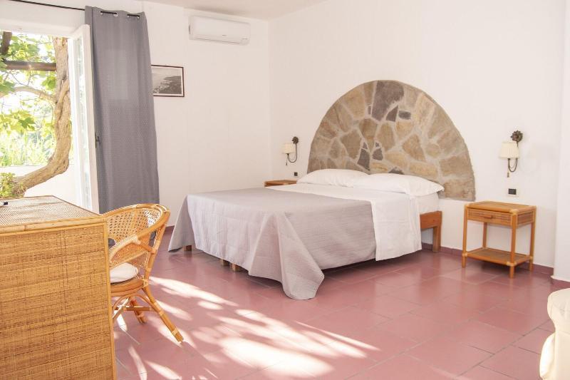 Hotel Punto Azzurro Forio  Bagian luar foto