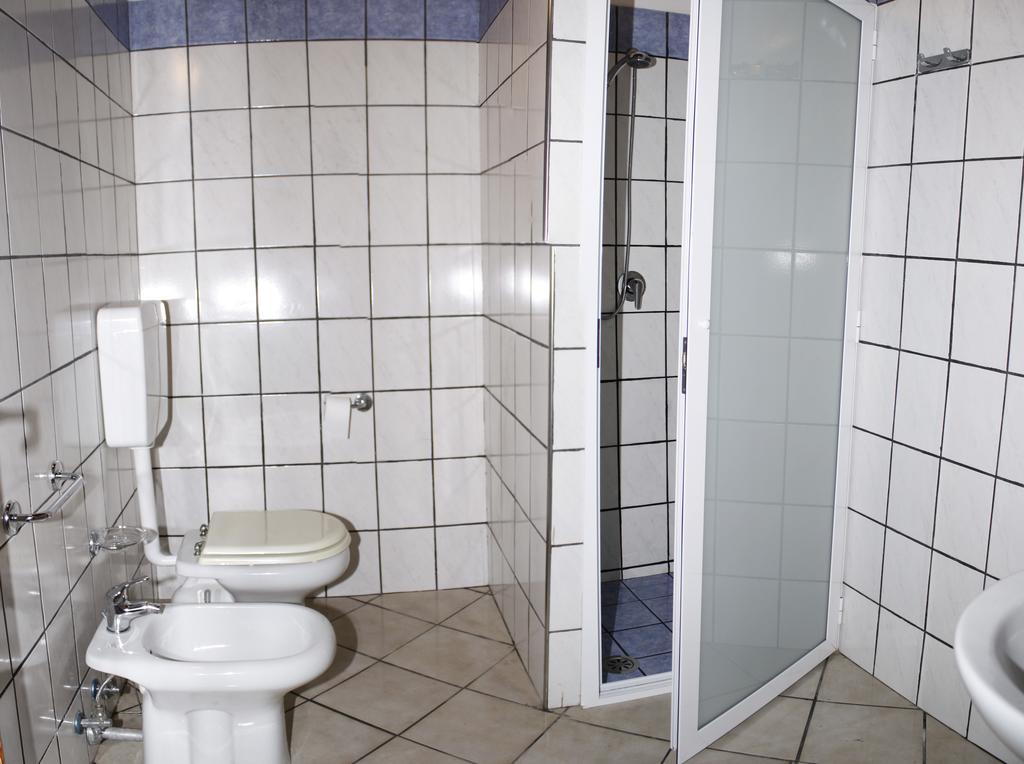 Hotel Punto Azzurro Forio  Ruang foto