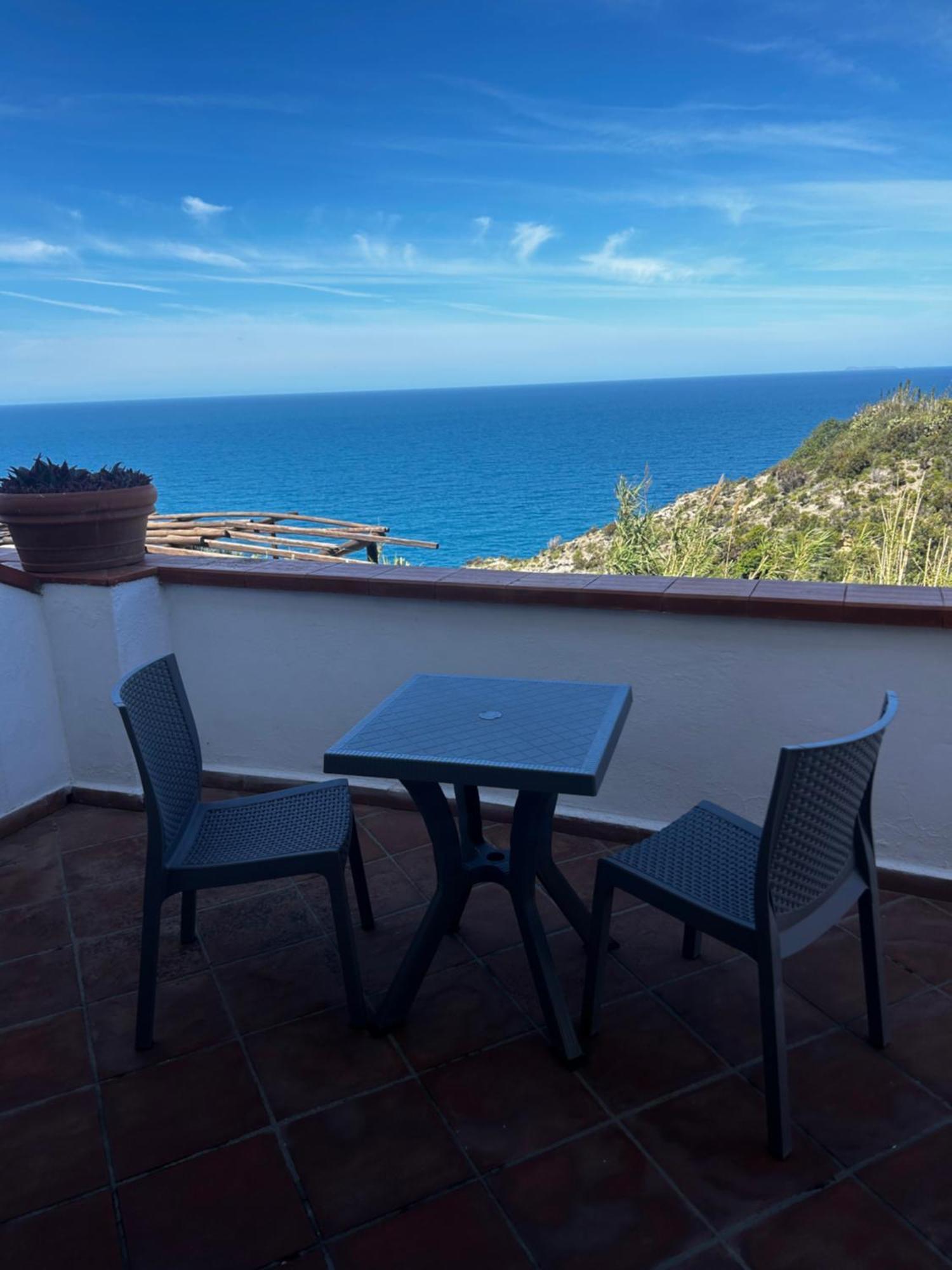 Hotel Punto Azzurro Forio  Bagian luar foto